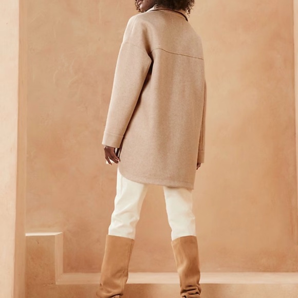 Banana Republic Oversized Cozy Shacket - Picture 2 of 7